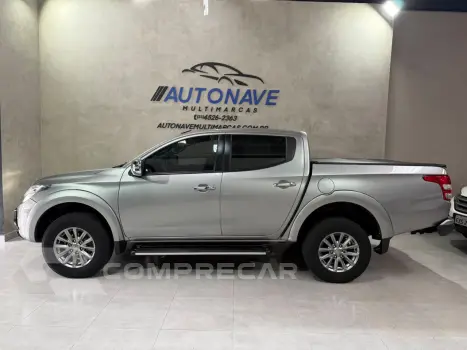 L 200 Triton 2.4 16V SPORT HPE 4X4 CABINE DUPLA TURBO DIESEL