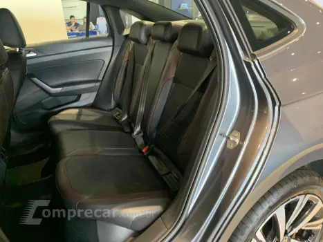 Virtus 1.0 4P 200 TSI FLEX HIGHLINE AUTOMÁTICO