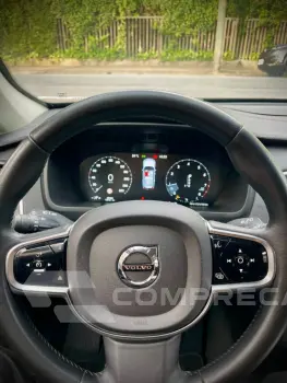 XC90 2.0 T6 Momentum AWD Geartronic