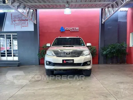 HILUX SW4 3.0 SRV 4X4 16V TURBO INTERCOOLER DIESEL 4P AUTOMÁ