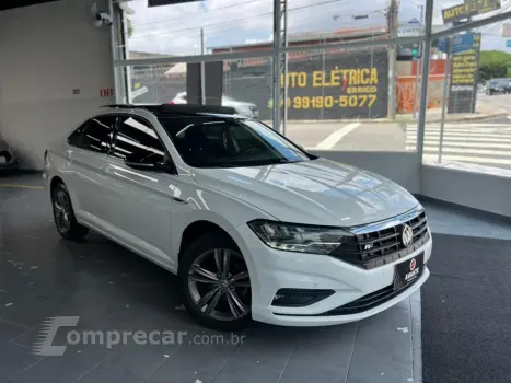 JETTA 1.4 250 TSI TOTAL FLEX R-LINE TIPTRONIC