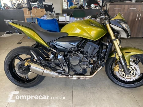 CB 600 F HORNET