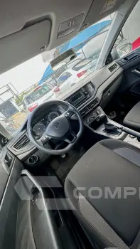 Polo Hatch 1.0 4P MPI TRACK