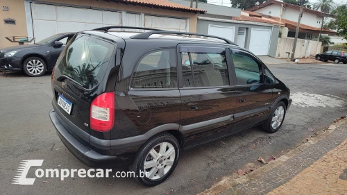 ZAFIRA 2.0 MPFI Elegance 8V