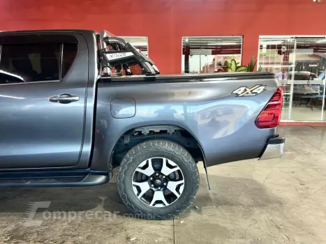 HILUX 2.8 SRX 4X4 CD 16V DIESEL 4P AUTOMÁTICO