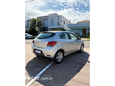 ONIX 1.4 MPFI LT 8V FLEX 4P AUTOMÁTICO