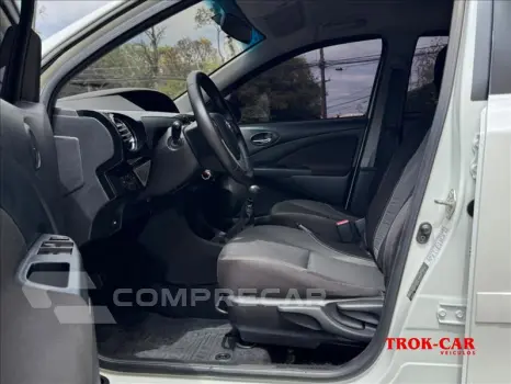 ETIOS 1.5 X Plus Sedan 16V