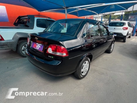 Classic Sedan 1.0 4P VHCE FLEX LS