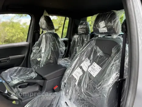 AMAROK 3.0 V6 TDI DIESEL BARRETOS 70 ANOS CD 4MOTION AUTOMÁT