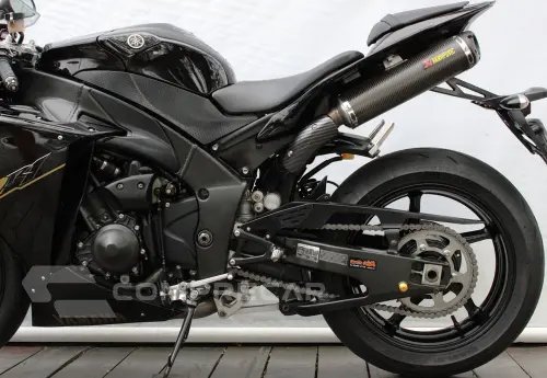YAMAHA YZF R1