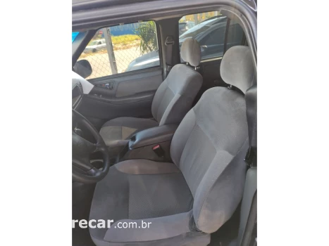 S10 2.4 MPFI ADVANTAGE 4X2 CD 8V FLEX 4P MANUAL