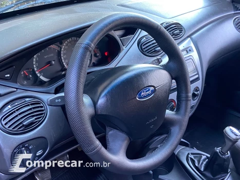 FOCUS 1.6 8V