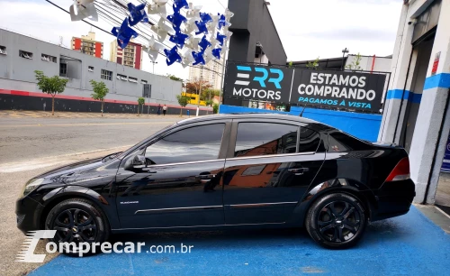 VECTRA 2.0 MPFI Elegance 8V
