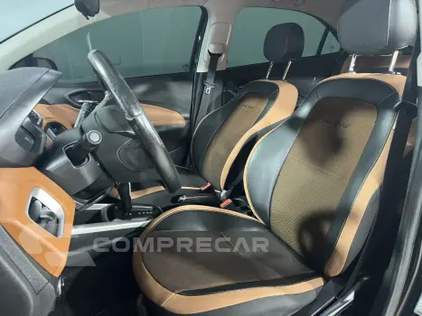 ONIX 1.4 MPFI ACTIV 8V FLEX 4P AUTOMÁTICO
