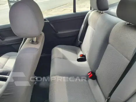 POLO SEDAN 1.6 MI 8V