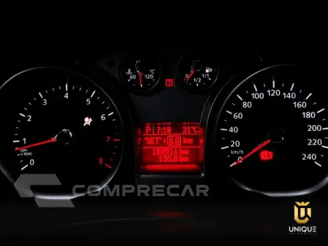 FOCUS HATCH - 2.0 TITANIUM HATCH 16V 4P AUTOMÁTICO