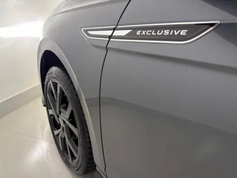 VIRTUS EXCLUSIVE