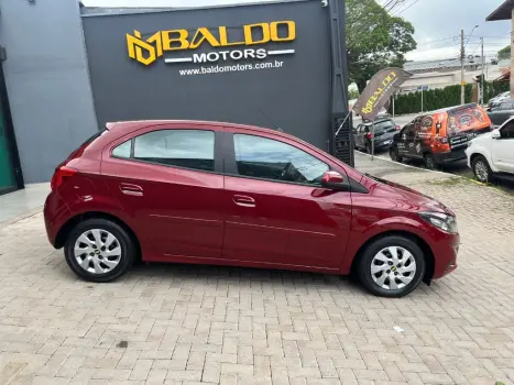 ONIX HATCH LT 1.0 8V FlexPower 5p Mec.