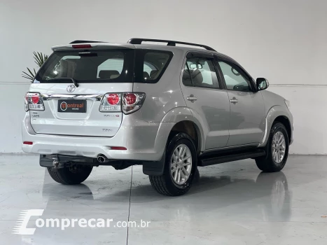 HILUX SW4 3.0 SRV 4X4 7 Lugares 16V Turbo Intercooler