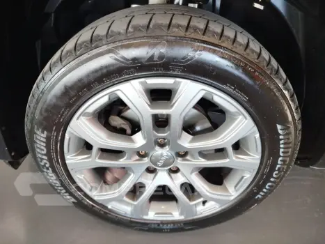Renegade 1.3 T270 Turbo Flex Sport At6