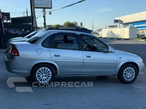 CLASSIC 1.0 MPFI LS 8V FLEX 4P MANUAL