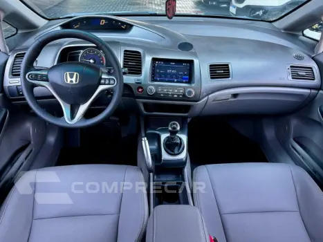 CIVIC 1.8 LXL 16V FLEX 4P MANUAL