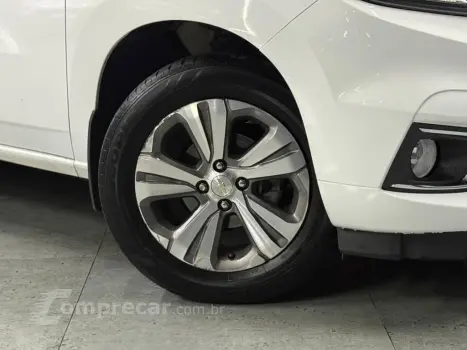 SPIN SPIN PREMIER 7L 1.8 8V ECONOFLEX 4P C/AR - AUTOMÁTICO