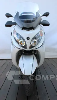 DAFRA MAXSYM 400i