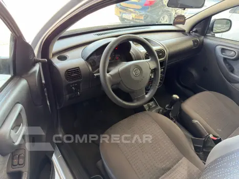CORSA 1.4 MPFI Maxx Sedan 8V