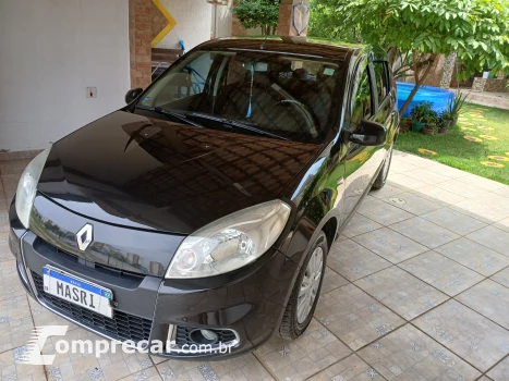 Renault SANDERO 1.6 Privilége 16V 4 portas