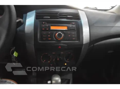 LIVINA - 1.8 S 16V 4P AUTOMÁTICO