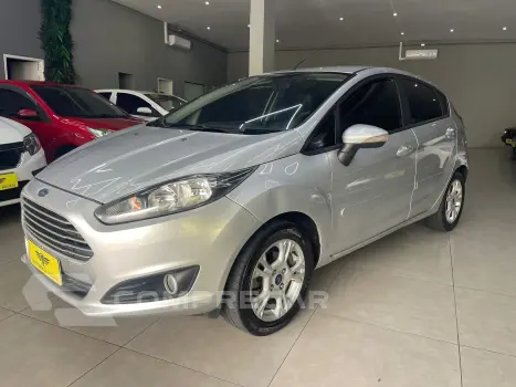 FORD FIESTA 1.6 MPI 8V 4 portas