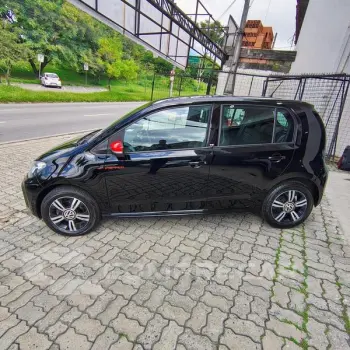 UP 1.0 TSI PEPPER 12V FLEX 4P MANUAL