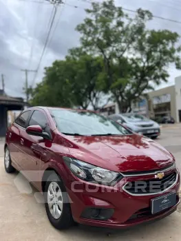 CHEVROLET ONIX HATCH LT 1.0 8V FlexPower 5p Mec. 4 portas