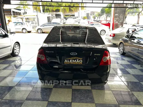 FIESTA 1.6 MPI Class Sedan 8V