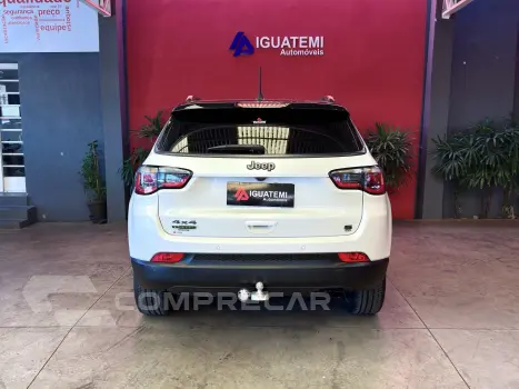 COMPASS 2.0 16V DIESEL S 4X4 AUTOMÁTICO
