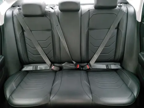 VIRTUS 1.0 200 TSI COMFORTLINE AUTOMÁTICO