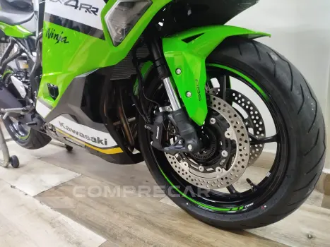 NINJA ZX4 RR
