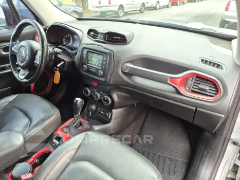 RENEGADE 2.0 16V Turbo Trailhawk 4X4