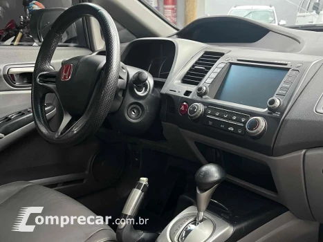 CIVIC 1.8 LXS 16V GASOLINA 4P AUTOMÁTICO