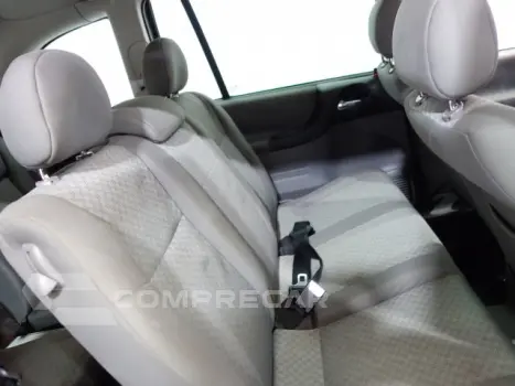 ZAFIRA - 2.0 MPFI EXPRESSION 8V 4P AUTOMÁTICO