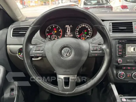 JETTA - 2.0 TSI HIGHLINE 200CV 4P TIPTRONIC