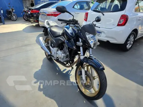HONDA CB 300R - Street