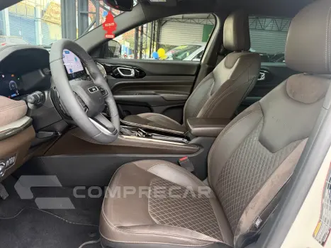 COMMANDER 1.3 T270 TURBO FLEX OVERLAND AT6