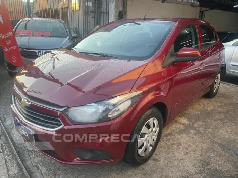 CHEVROLET ONIX 1.0 LT 4 portas