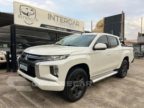 L200 TRITON 2.4 16V Turbo Sport GLX CD 4X4
