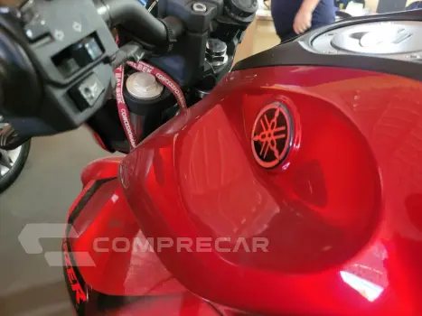 FZ25 250 FAZER CONNECTED
