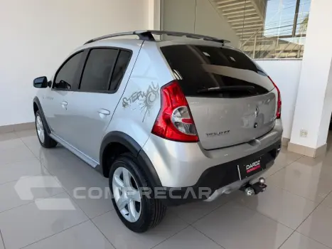 SANDERO STEPWAY Hi-Flex 1.6 16V 5p