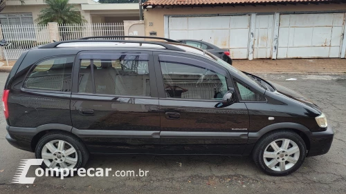 ZAFIRA 2.0 MPFI Elegance 8V