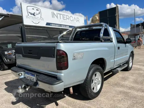 S10 2.4 MPFI Advantage 4X2 CS 8V